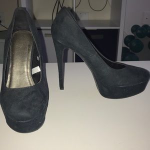Black platform heels